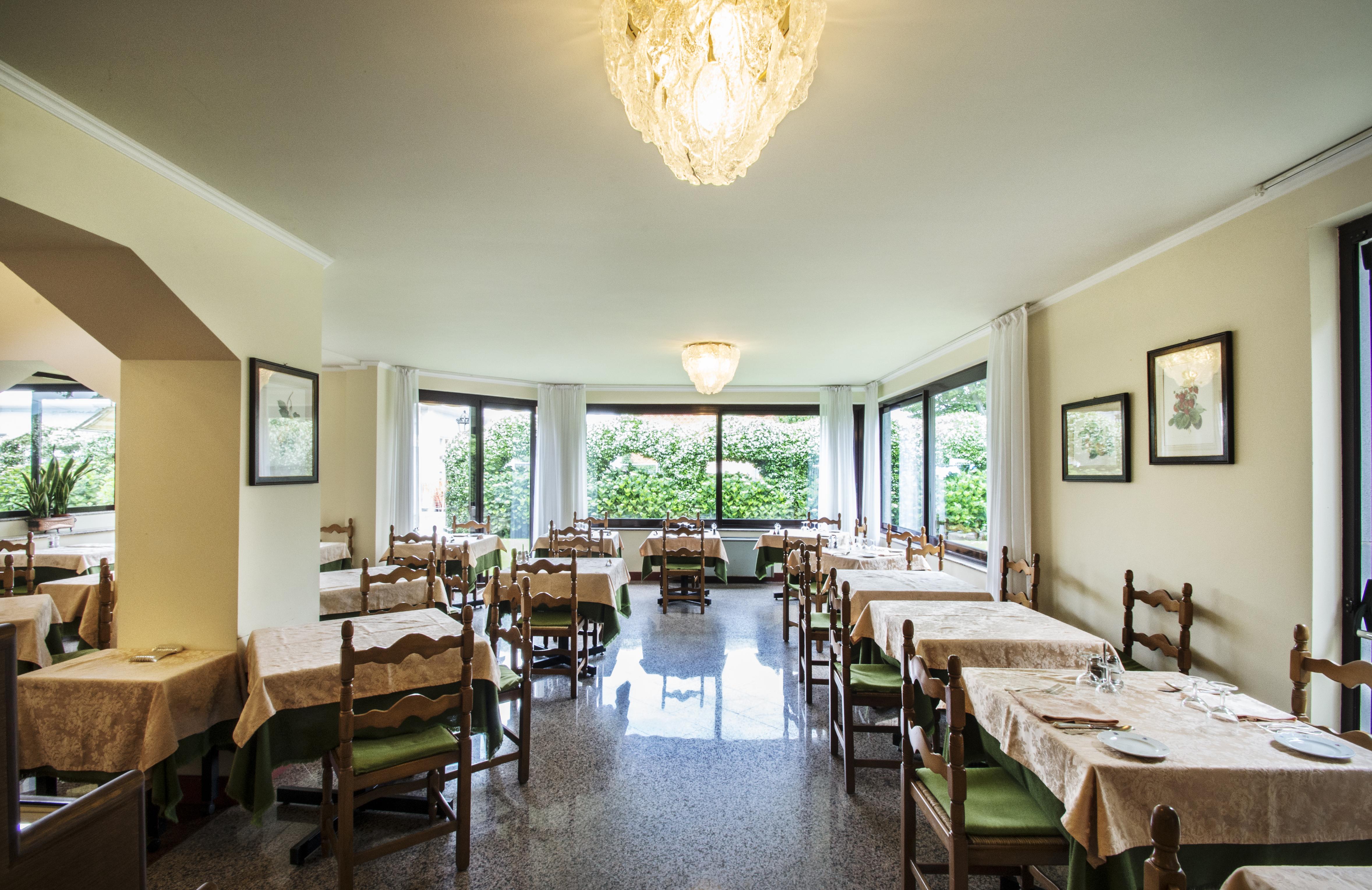 Lido La Perla Nera Hotel Stresa