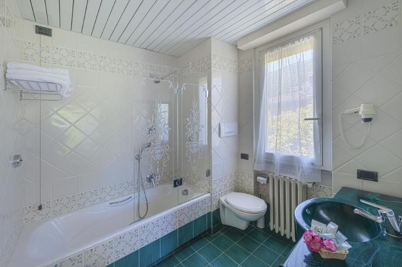 Lido La Perla Nera 3*