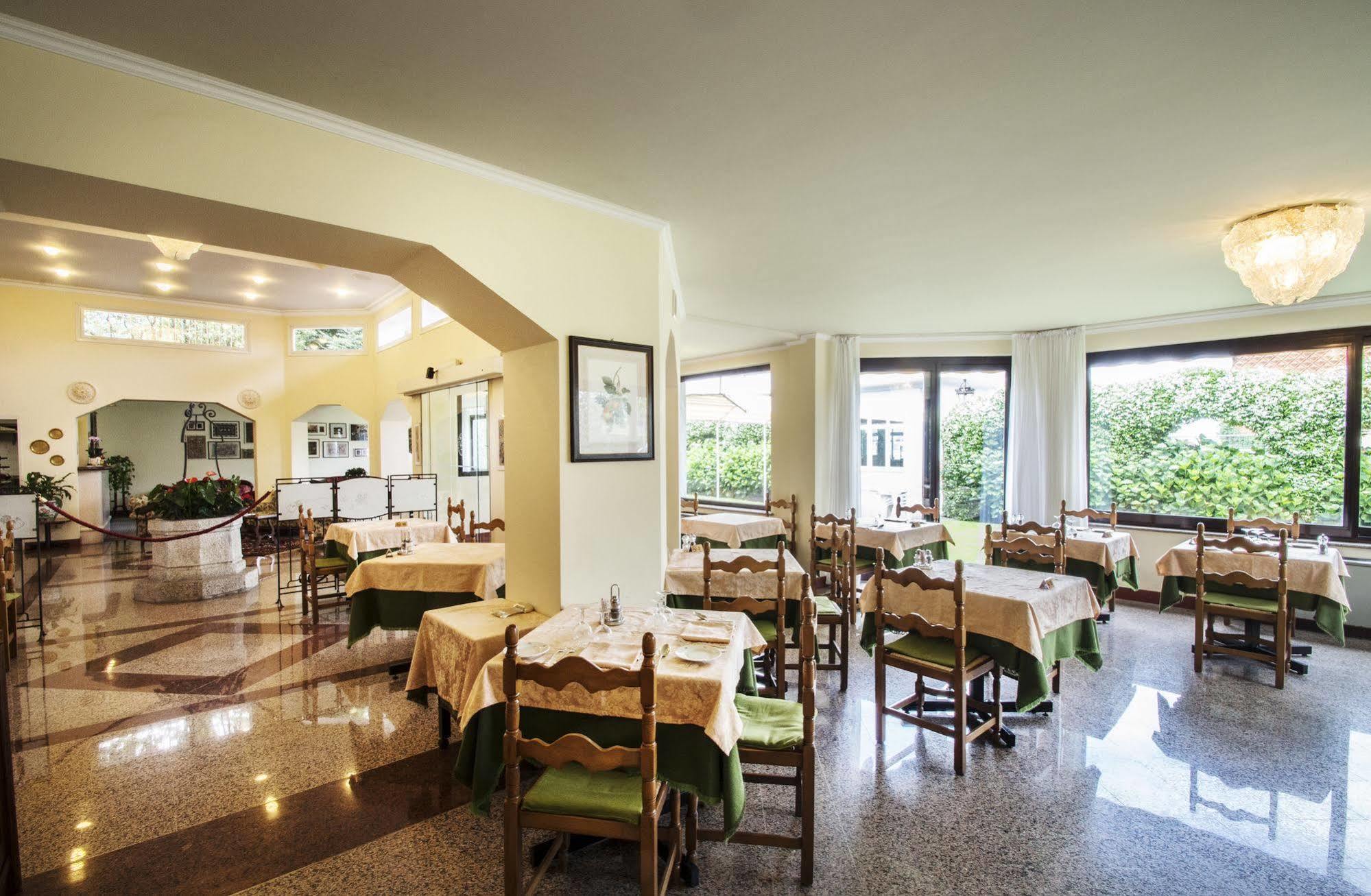 Lido La Perla Nera 3*